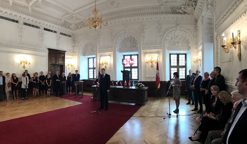 ECAD Chairman speaks at the Reception